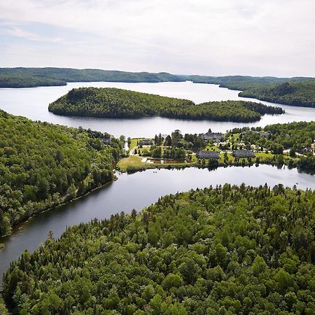Auberge Du Lac-A-L'Eau-Claire Saint-Alexis-des-Monts Exteriör bild