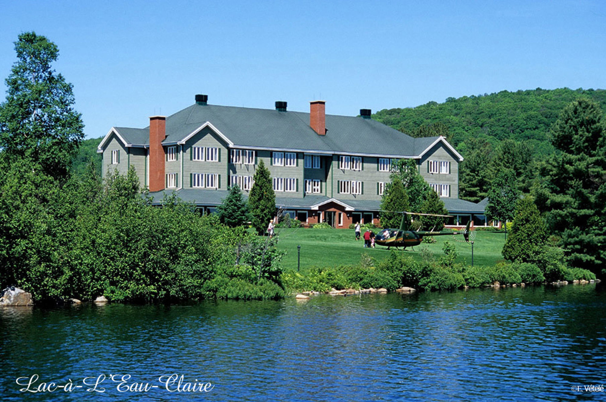 Auberge Du Lac-A-L'Eau-Claire Saint-Alexis-des-Monts Exteriör bild